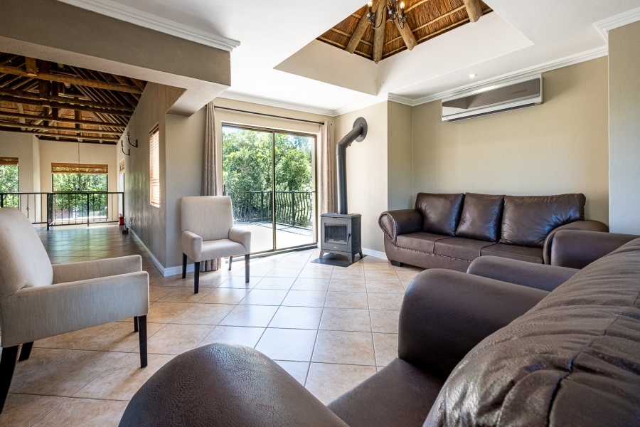 To Let 3 Bedroom Property for Rent in Wilderness Central Western Cape